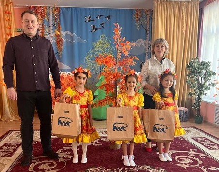Конкурс "Счастливое детство страны Уйкоаль".
